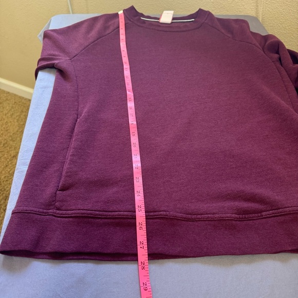 Nike top women large cotton blend long sleeve crewneck pullover sweatshirt red - Picture 9 of 9